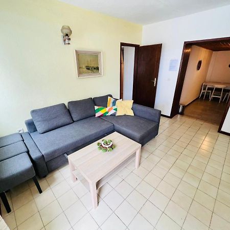 Sea Breeze Apartments With Private Beach And Boat Anchorage 스타라 노발랴 외부 사진